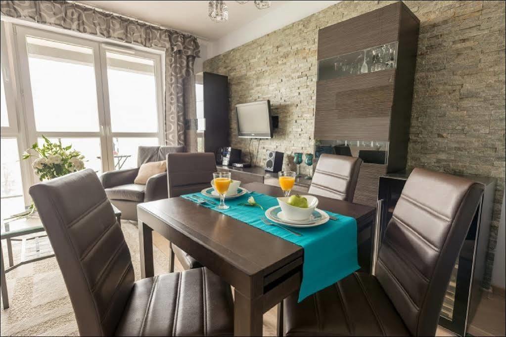 P&O Apartments Aleja Krakowska Варшава Экстерьер фото